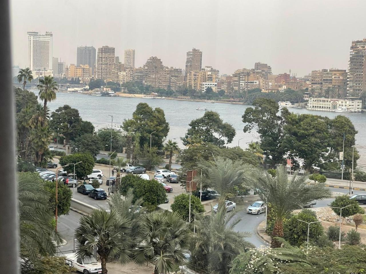 In Giza Beside Four Seasons *